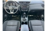$10399 : Nissan Rogue 2019 SV 4dr Cro thumbnail