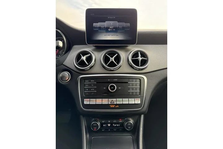 $21499 : Mercedes-Benz GLA 2020 AWD G image 10