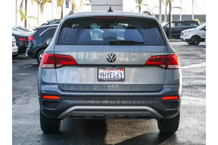 $18481 : Volkswagen Taos 2023 S 4dr S image 8