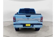 $38988 : Nissan Titan 2021 4x4 SV 4dr thumbnail