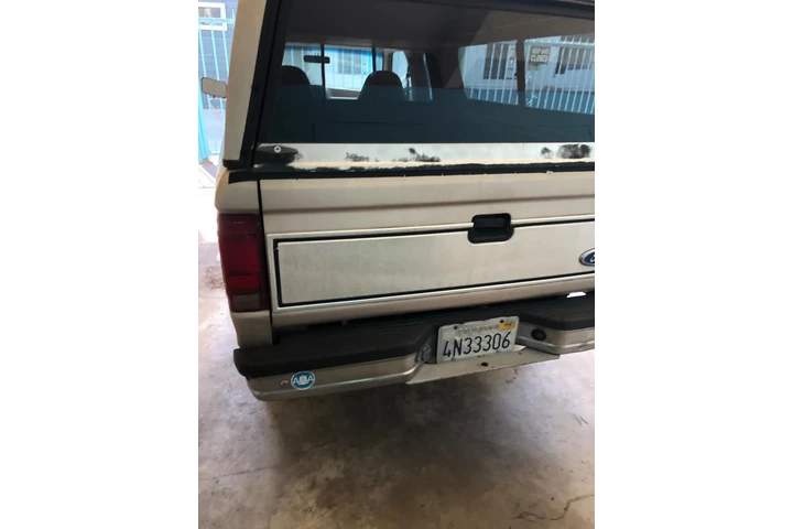 $3300 : Ford ranger 1992 XLT image 10