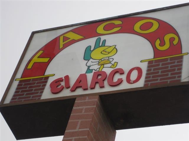 Tacos El Arco image 2