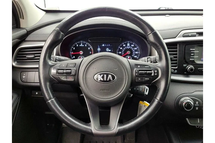 $14599 : Kia Sorento 2016 AWD LX V6 4 image 10