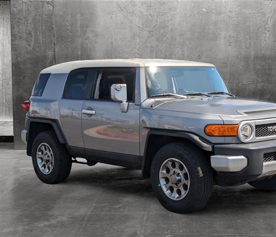 $185000 : TOYOTA FJ CRUISER 2012 image 1