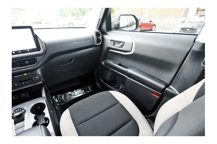 $29100 : Ford Bronco Sport 2025 AWD B image 9