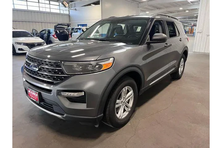 $26970 : Ford Explorer 2023 AWD XLT 4 image 7