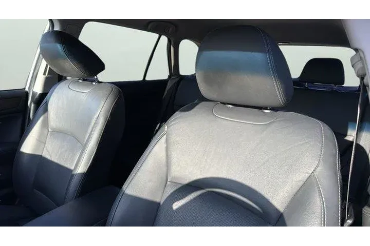 $12347 : Subaru Outback 2017 AWD 2.5i image 5