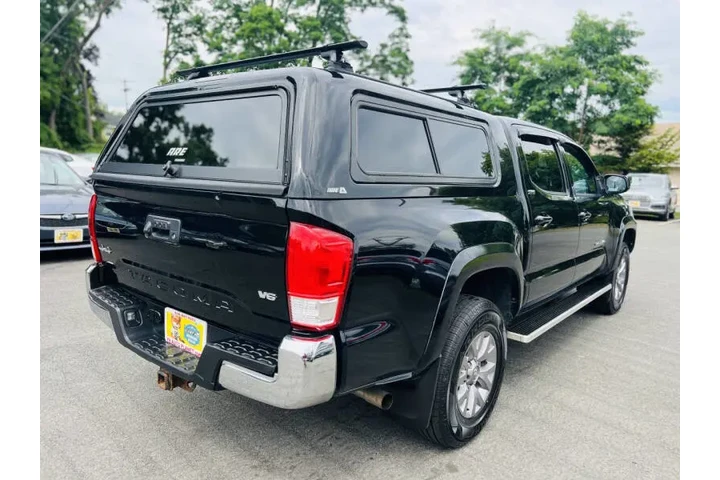 $23500 : 2016 Tacoma SR5 V6 image 7