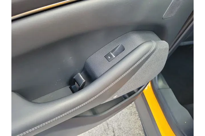 $26990 : Ford Mustang Mach-E 2022 AWD image 10