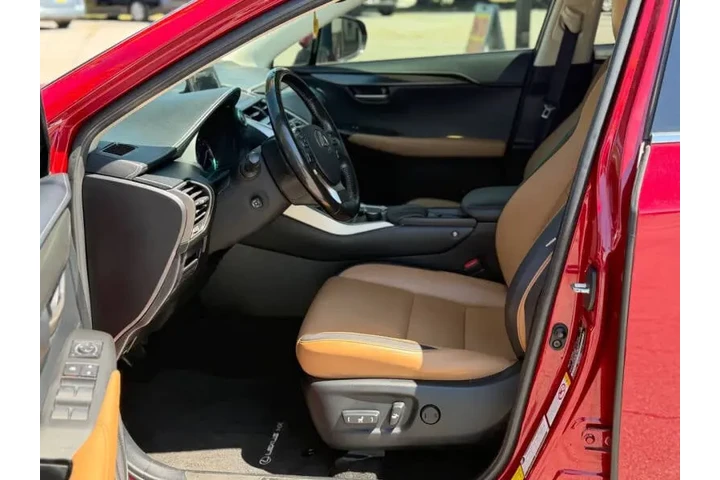 $18900 : 2016 NX 200t image 10