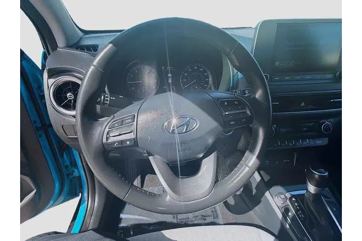 $15798 : Hyundai KONA 2022 SEL 4dr Cr image 8