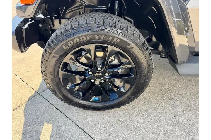 $36720 : Jeep Wrangler Unlimited 2022 image 7