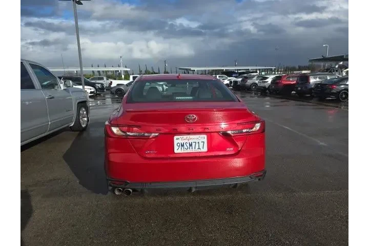 $28900 : Toyota Camry 2025 SE 4dr Sed image 5