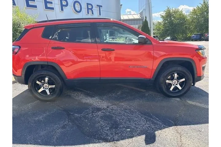 $11990 : Jeep Compass 2018 4x4 Sport image 8