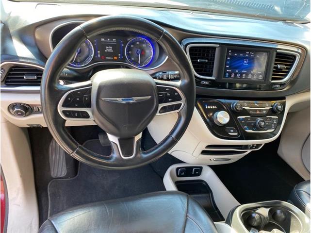 $17995 : 2018 Chrysler Pacifica Touring image 3