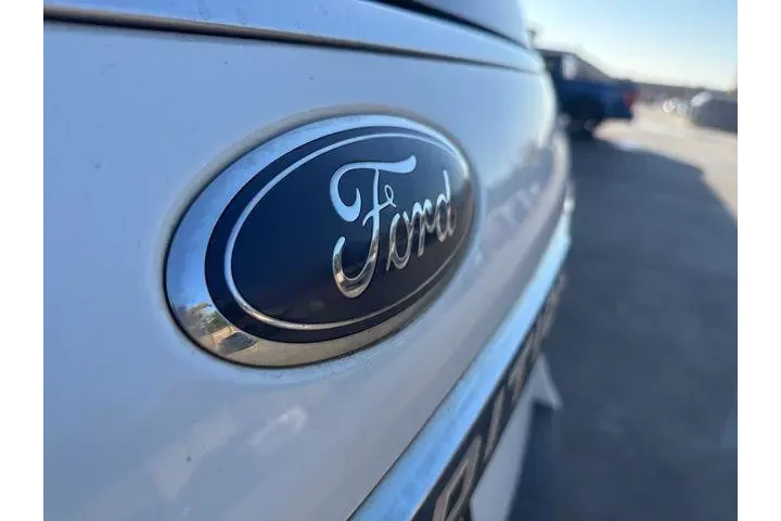 $37374 : Ford Expedition 2020 4x4 Kin image 7