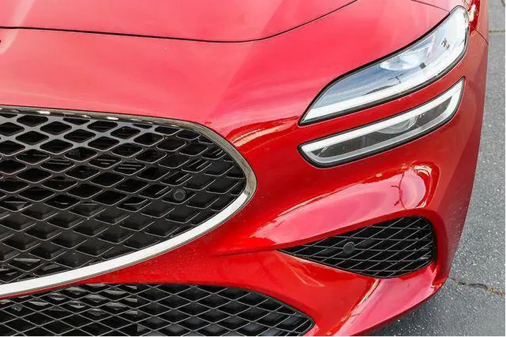 $30998 : Genesis G70 2022 3.3T Standa image 10