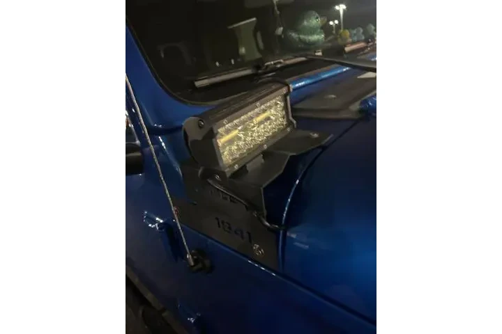 $29995 : Jeep Gladiator 2021 4x4 Spor image 7