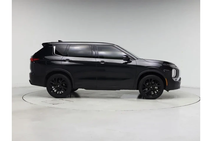 $24998 : Mitsubishi Outlander 2023 SE image 7