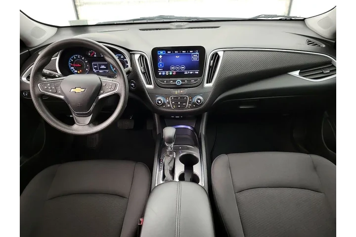 $17998 : Chevrolet Malibu 2023 LT 4dr image 9