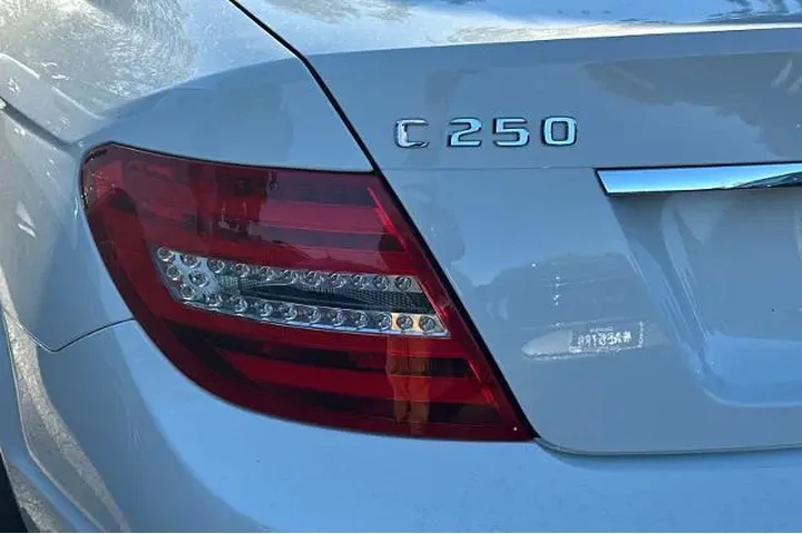 $10995 : Mercedes-Benz C-Class 2012 C image 10