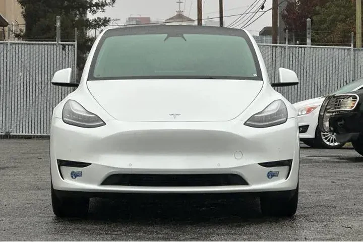 $28900 : Tesla Model Y 2021 AWD Long image 9