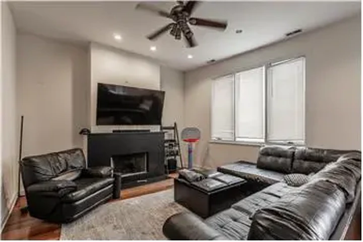 $4395 : Rental property with 3 bedro image 5