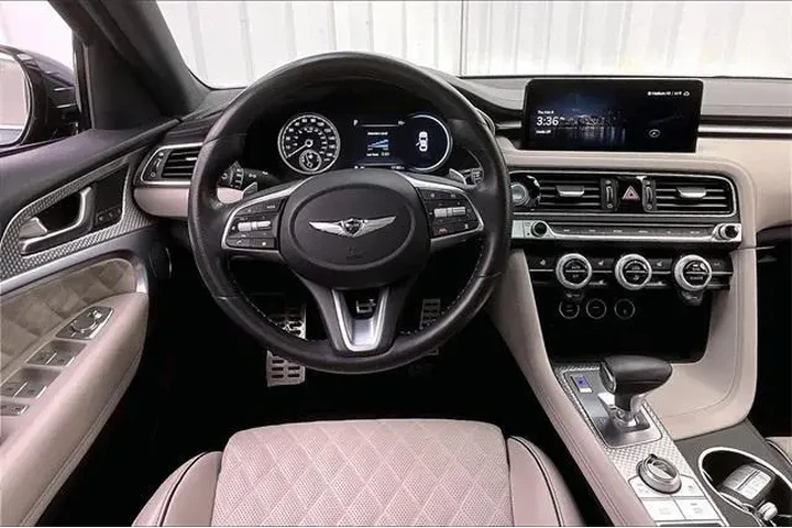 $39990 : Genesis G70 2023 3.3T Standa image 5