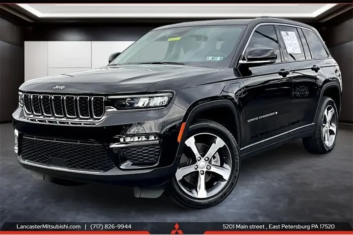 $30076 : Jeep Grand Cherokee 2023 4x4 image 1