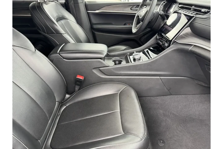 $29888 : Jeep Grand Cherokee L 2024 4 image 6