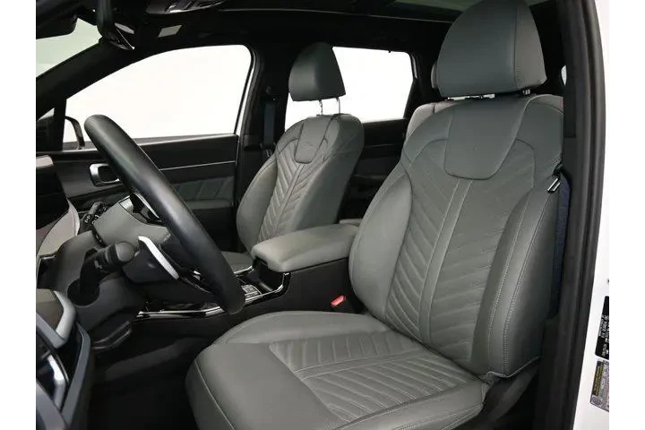 $33800 : Kia Sorento 2024 AWD X-Pro S image 10