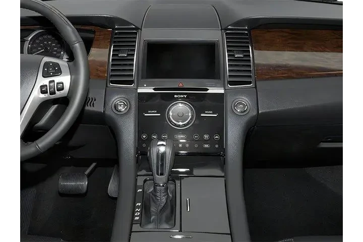 Ford Taurus 2013 SEL 4dr Sed image 8