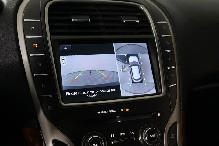$25999 : Lincoln Nautilus 2020 AWD Re image 6