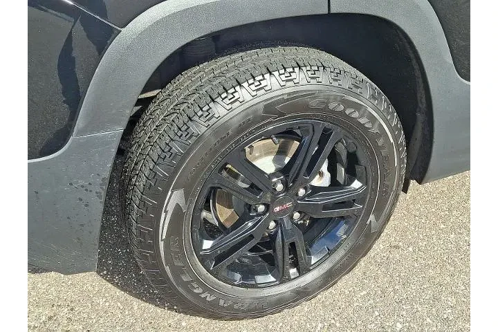 $25495 : GMC Terrain 2022 AWD AT4 4dr image 8