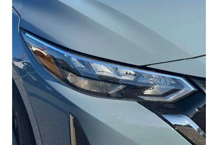 $19595 : Nissan Sentra 2025 SR 4dr Se image 9