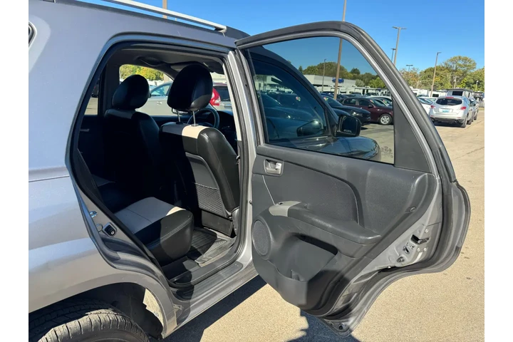 $5450 : 2009 Sportage 4WD 4dr V6 Auto image 9