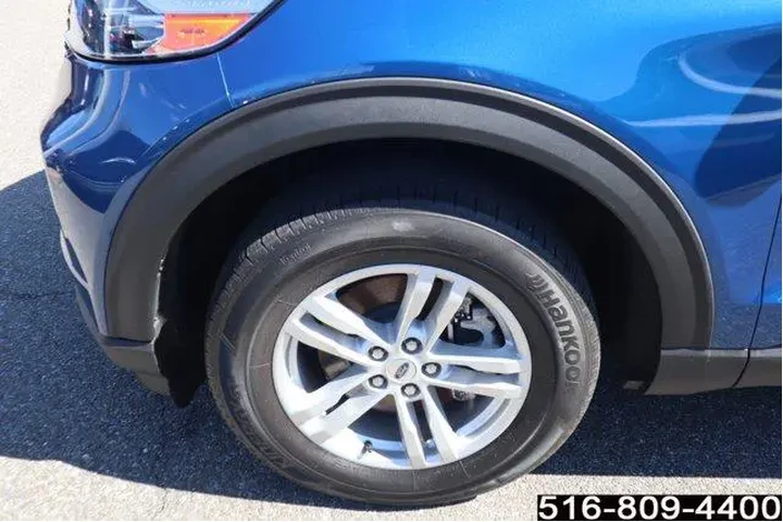 $27947 : Ford Explorer 2022 AWD XLT 4 image 8