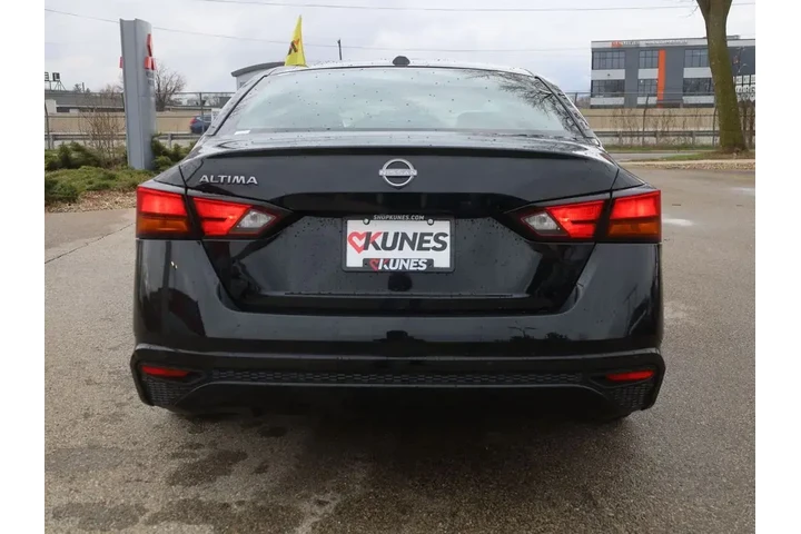 $20577 : Nissan Altima 2025 2.5 SV 4d image 8