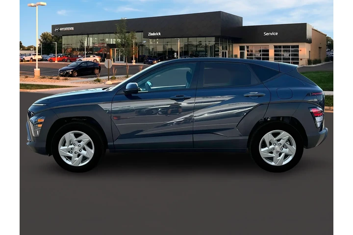 $18990 : Hyundai KONA 2024 AWD SE 4dr image 3