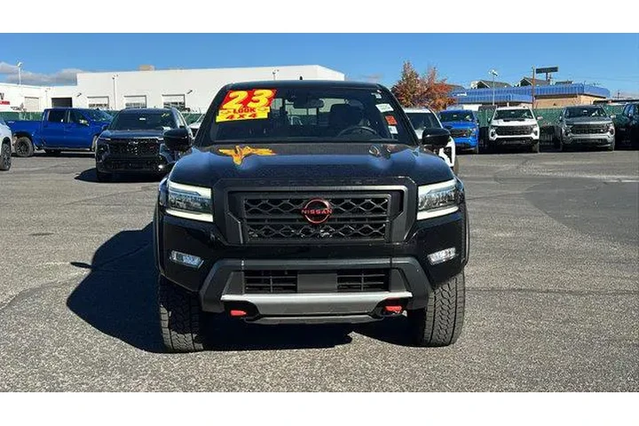 $37984 : Nissan Frontier 2023 4x4 PRO image 2