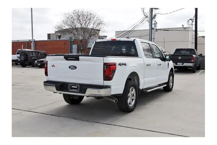 $39999 : Ford F-150 2024 4x4 XLT 4dr image 4