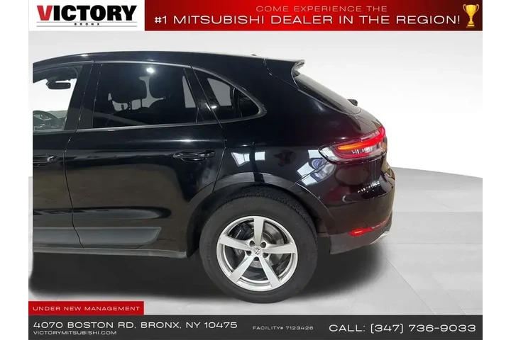 $25495 : Porsche Macan 2020 AWD 4dr S image 10
