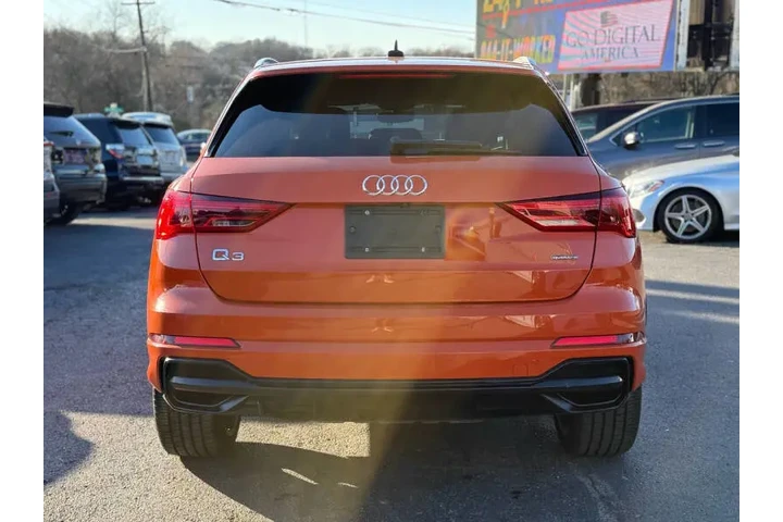 $19495 : 2020 Q3 quattro S line Prem P image 9