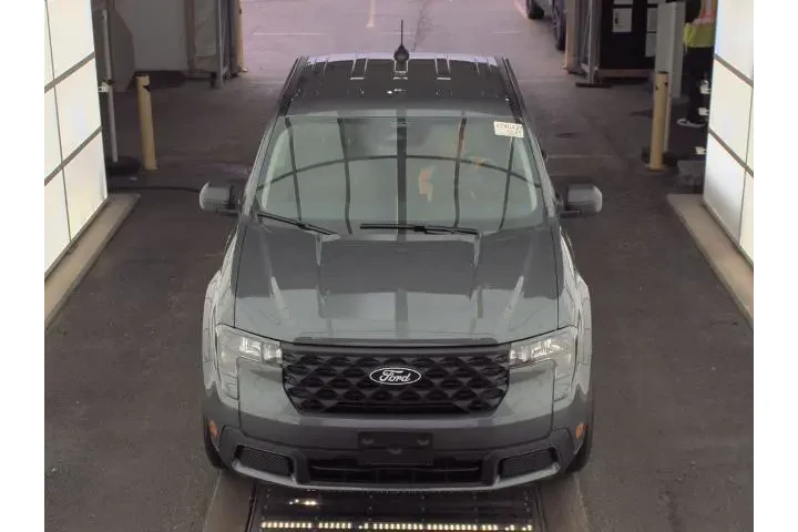 $33999 : Ford Maverick 2026 AWD XLT 4 image 2