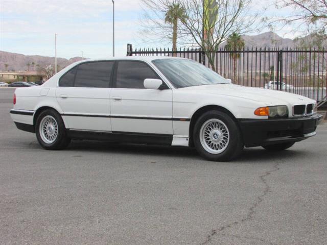 $4995 : 1998 BMW 7 Series 740iL image 2