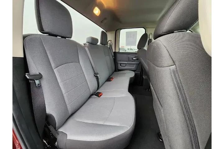 $28975 : Ram 1500 Classic 2024 4x4 SL image 10