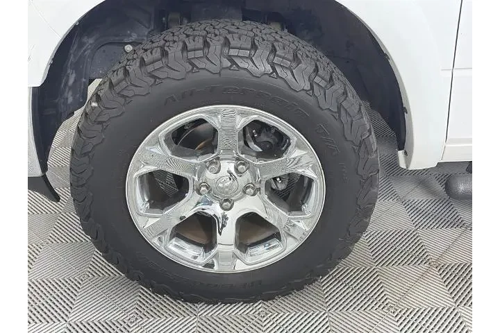 $20992 : Ram 1500 2018 4x4 Laramie 4d image 8