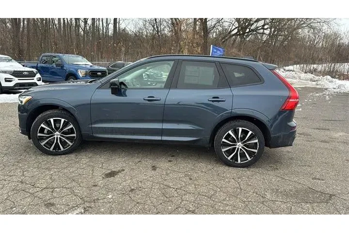 $32746 : Volvo XC60 2023 AWD B5 Plus image 5