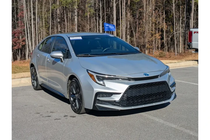 $23995 : Toyota Corolla Hybrid 2023 S image 2