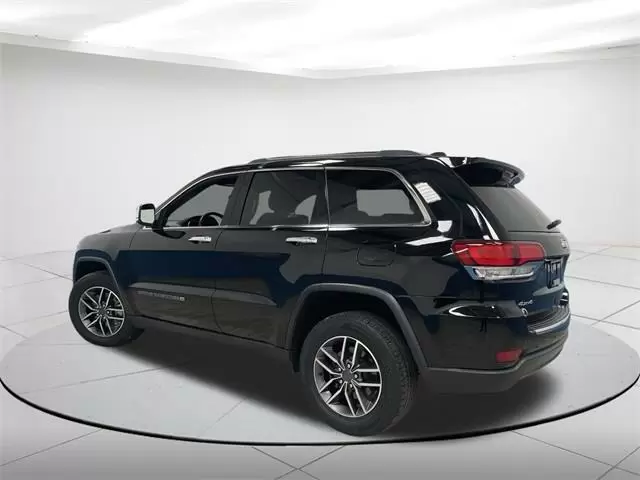 $28149 : Pre-Owned 2022 Grand Cherokee image 3